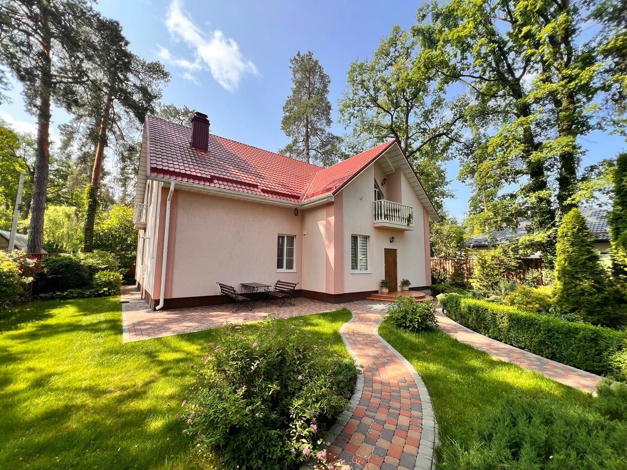 Ірпінь. Укомплектований Будикрк з СОСНАМИ. Без Комісії