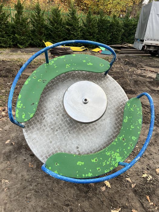 Karuzela na plac zabaw