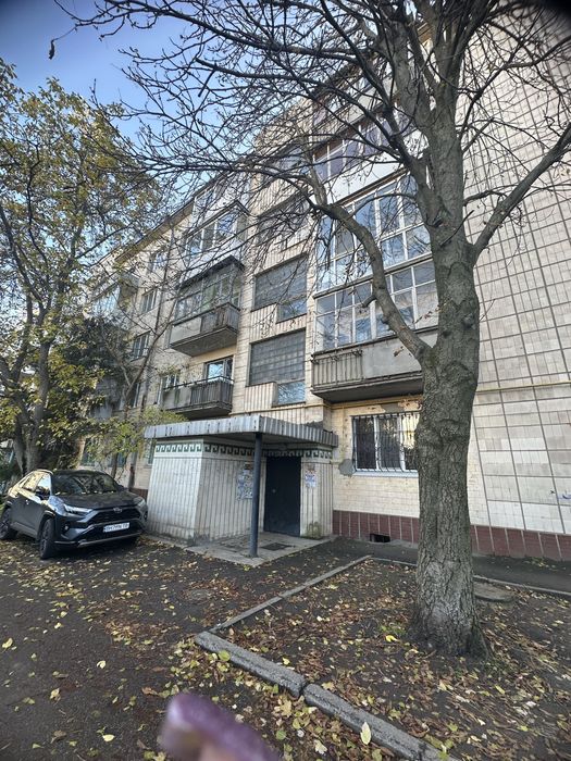 Продаж 3 кімнатноі квартири в центрі міста