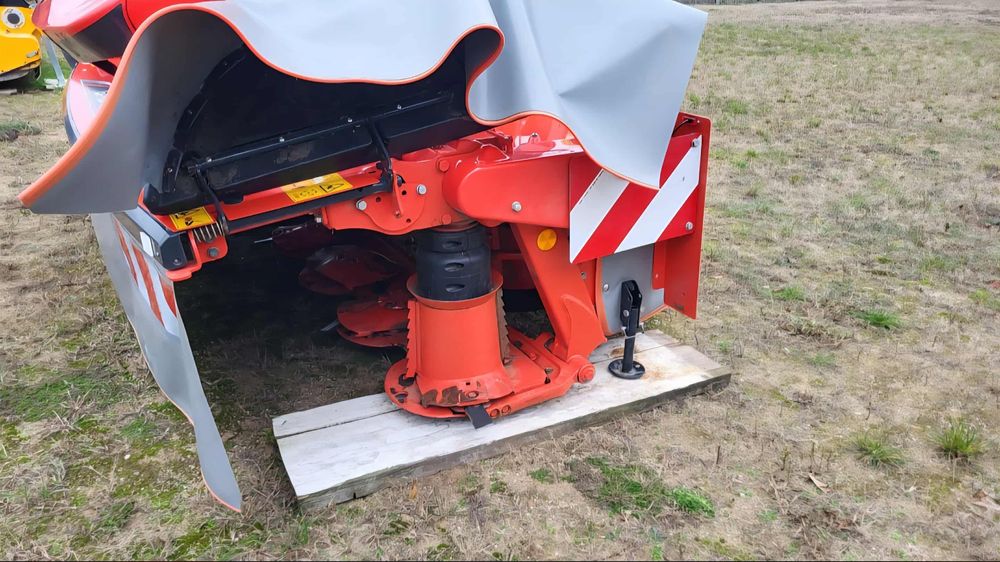 Kosiarka Czołowa KHUN GMD 3125 F 2024r !!