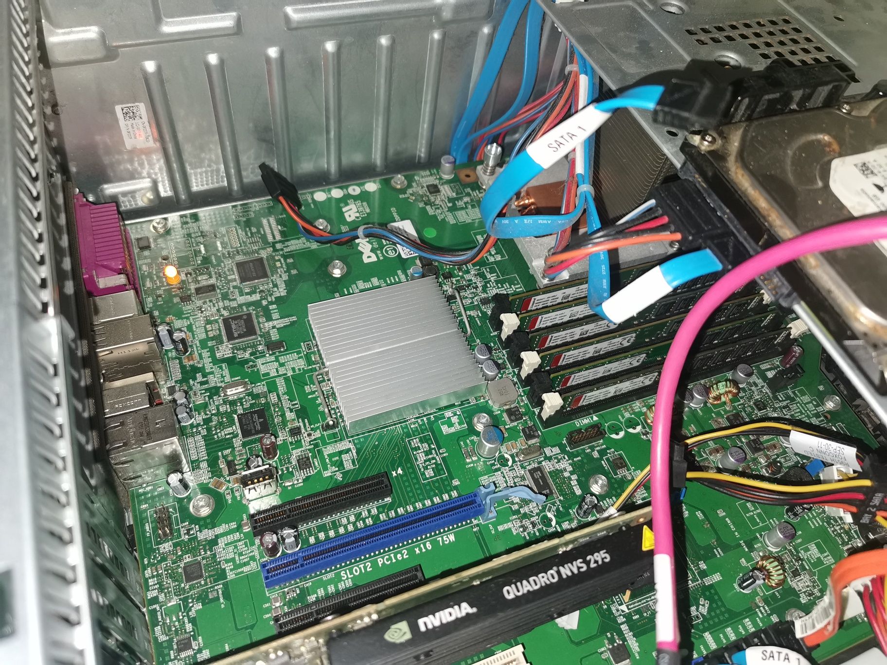 Komputer / serwer dell t3500 xeon 6x3.2 48GB ram Nvidia quadro