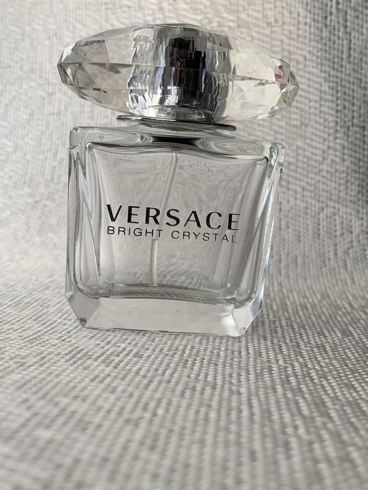 Pusty flakon po oryginalnych perfumach Versace Bright Crystal