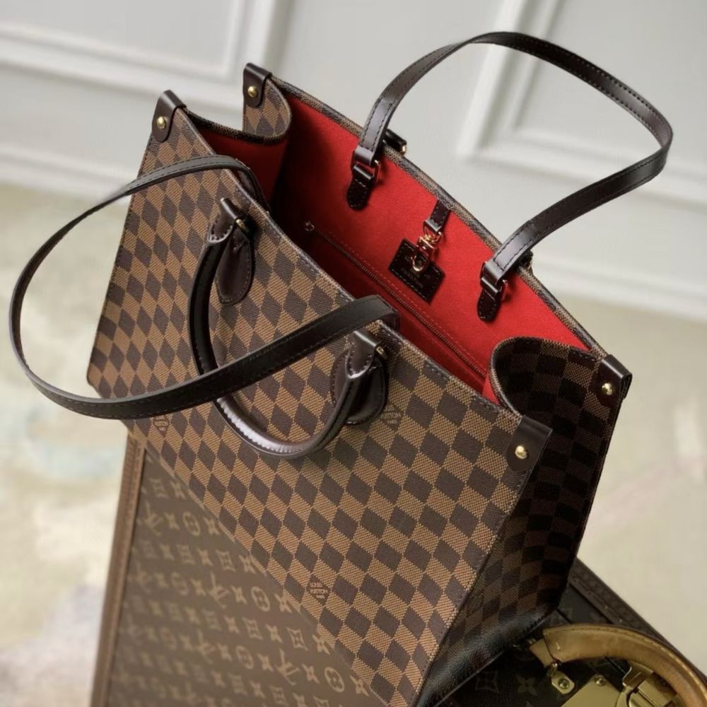 Сумка Louis Vuitton
