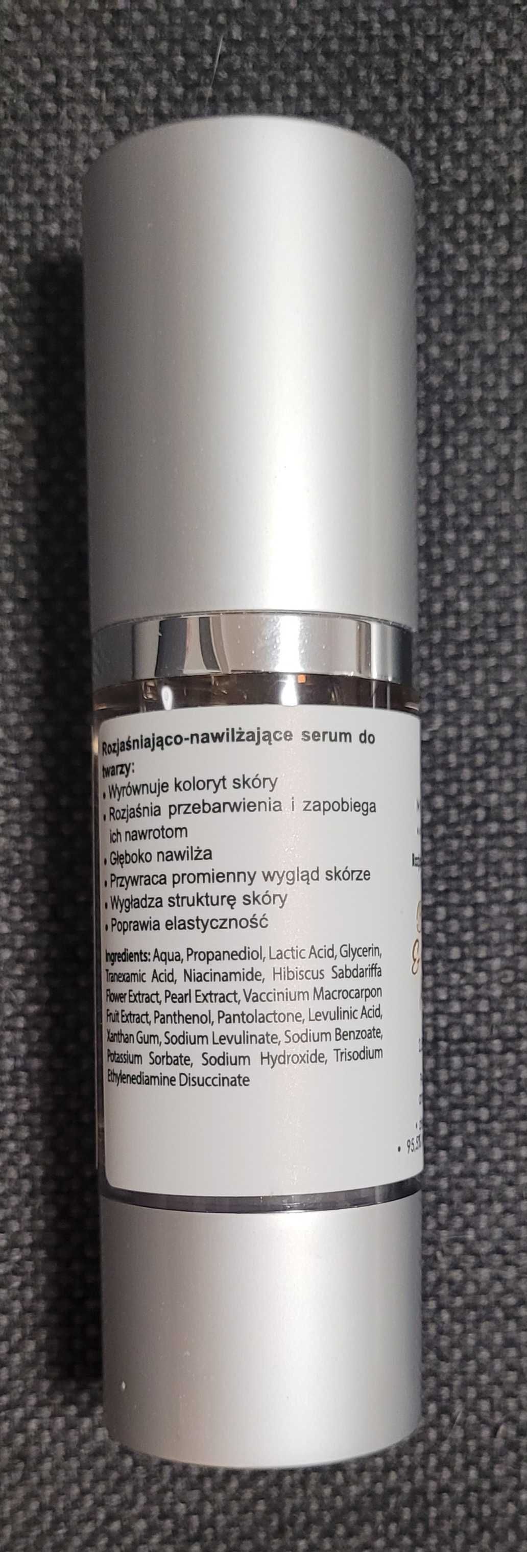 Serum do twarzy rozjaśniająco- nawilżające Mamawo Natural Cosmetic