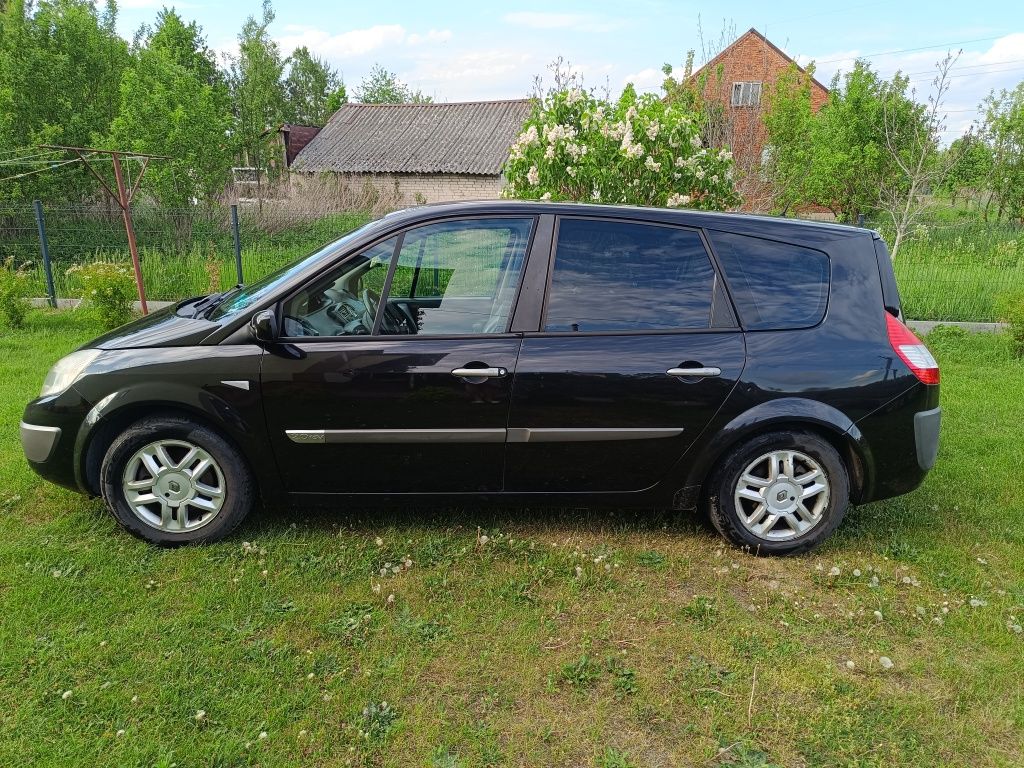 Renault Grand Scenic 2 7-osobowy LPG STAG