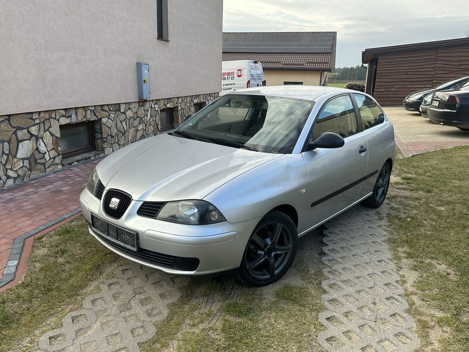 Seat ibiza 1.4 16v lpg 2005 r swieze opony sprawna klimatyzacja