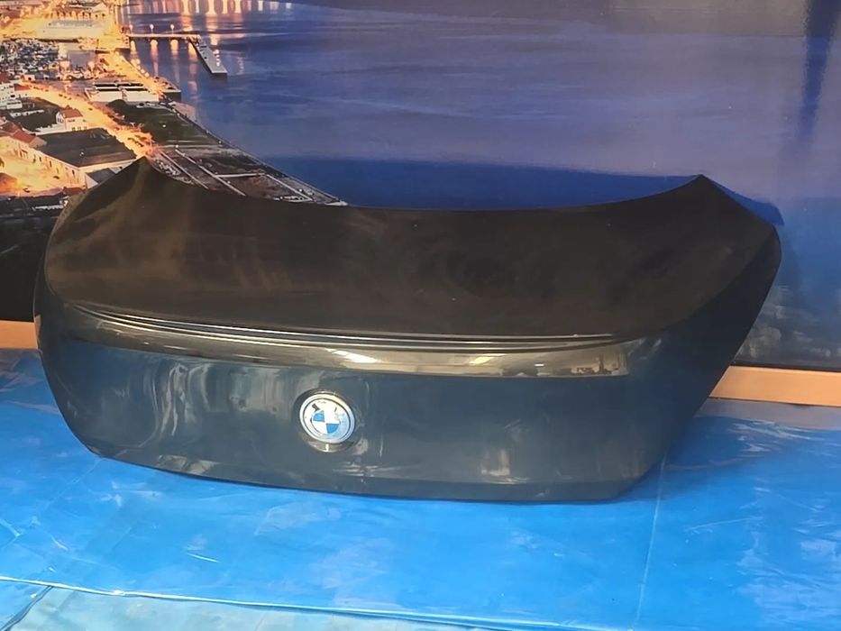 Tampa da mala bmw6 e63 coupe 2004-2007