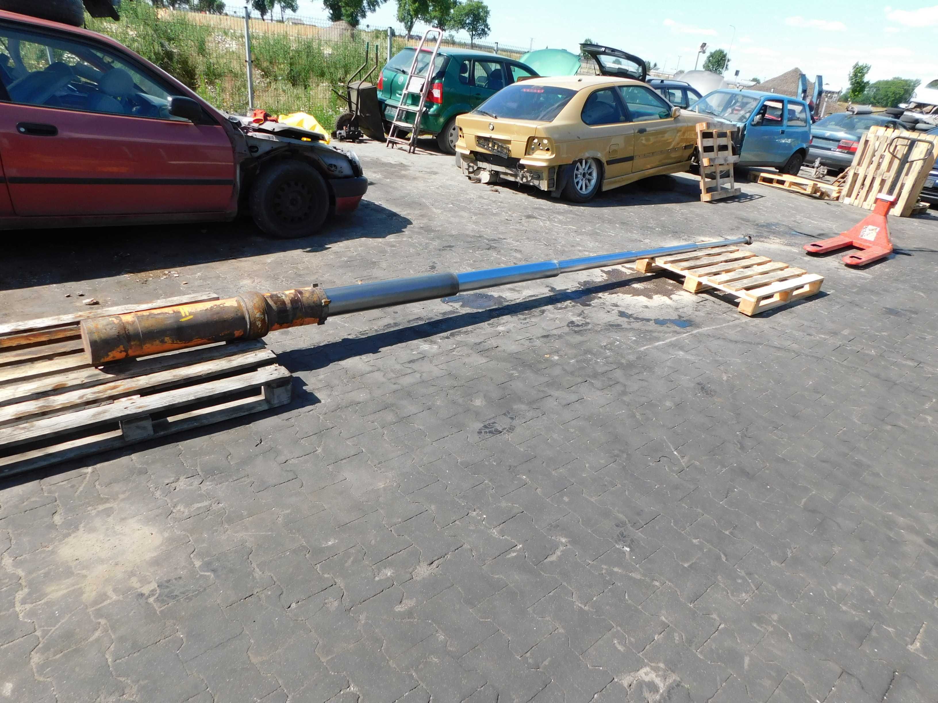 Siłownik Hydrauliczny Teleskop Długość 5,4m/1,2m Skok 4,2m Śmieciarka