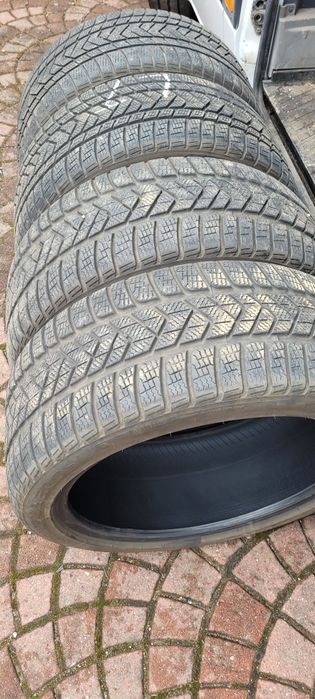 Opony Pirelli zimowe