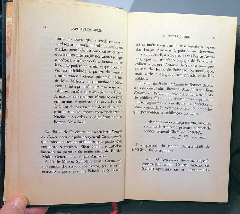 Capitães de Abril - Vol. II, de Alexandre Pais e Ribeiro da Silva