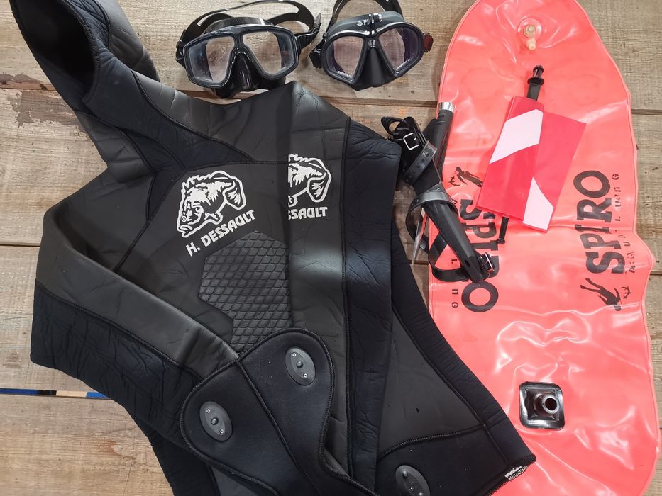 Material caça submarina