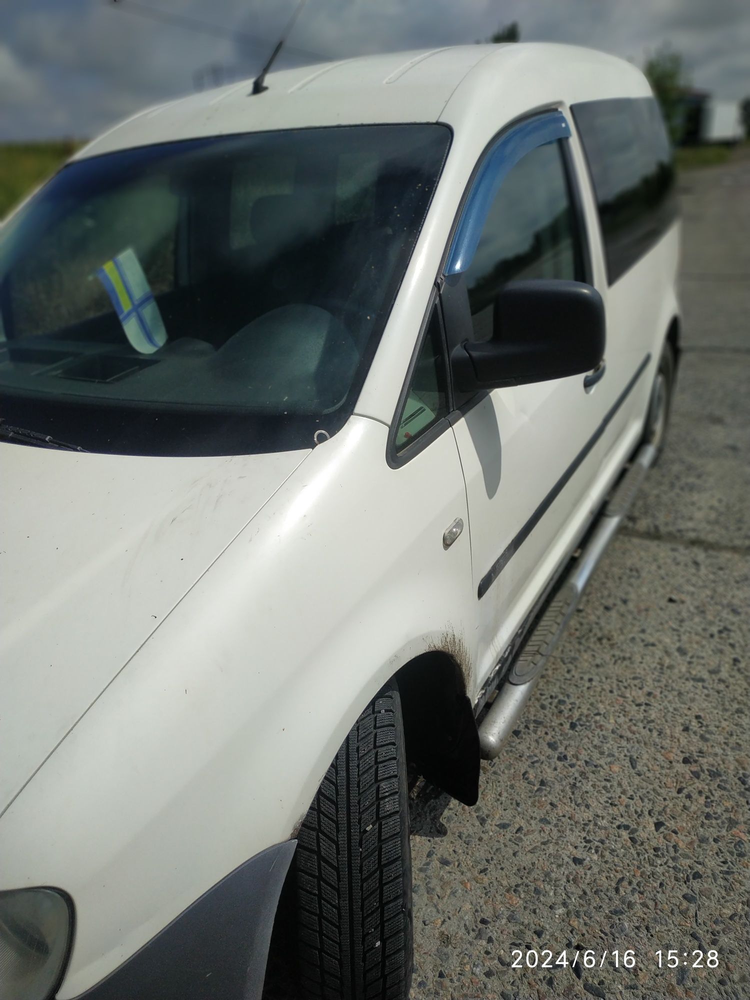 Авто Фольксваген кадді 1 9тді