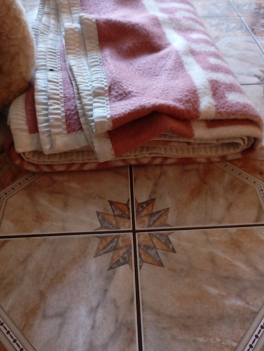 Grube koce trzy sztuki