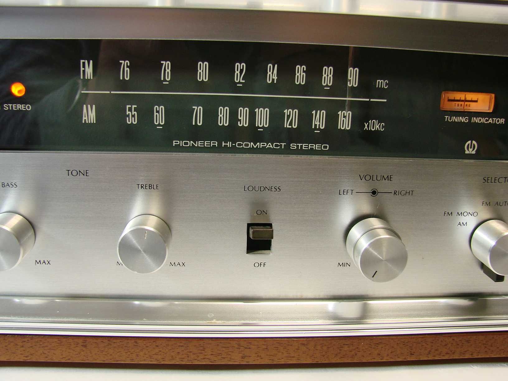Amplituner lampowy Pioneer C-300, idealny