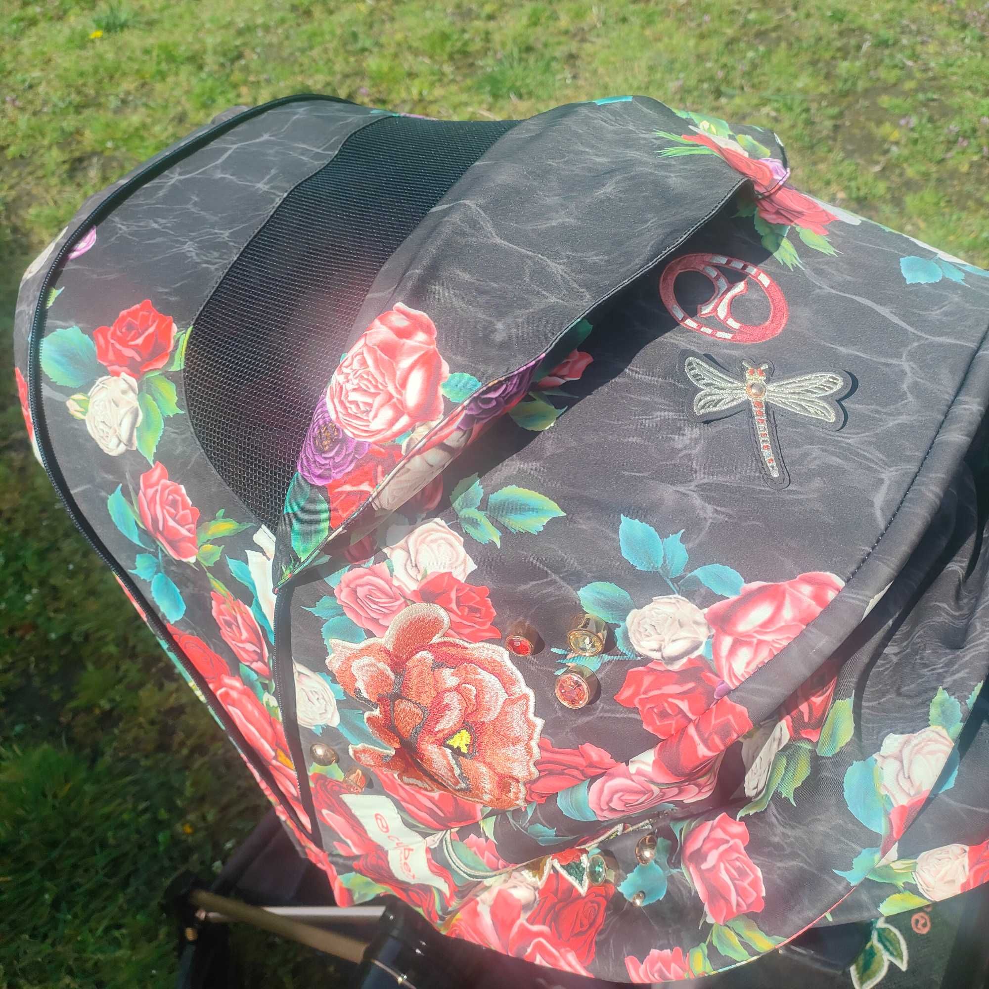 Wózek spacerowy Cybex Mios Spring Blossom Dark