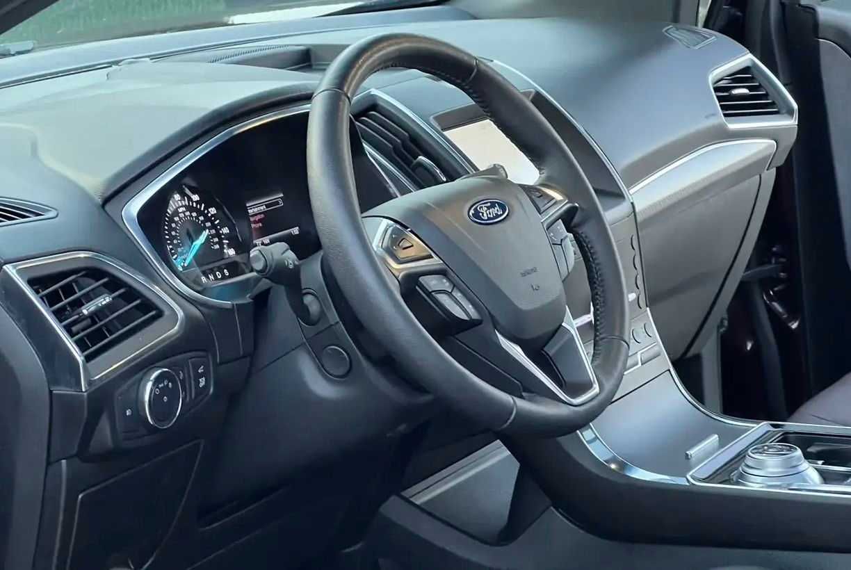 Ford Edge Titanium 2020