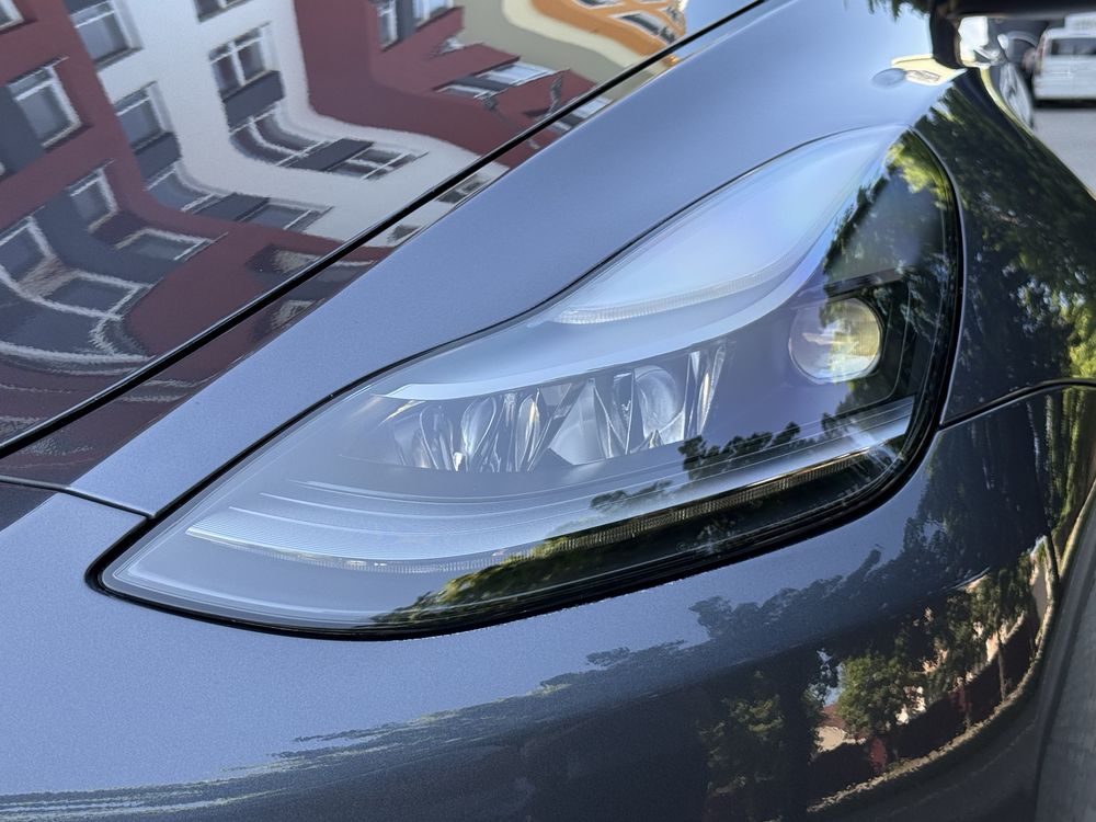 Tesla Y. Тесла у 23р