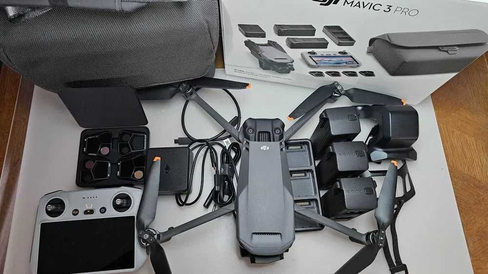 Mega Zestaw Dron DJI Mavic 3 Pro Fly More Combo OKAZJA Firma FV 23%