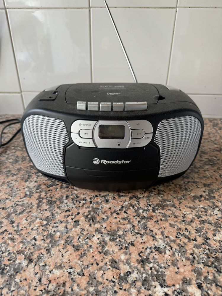 Rádio Boombox CD Roadstar