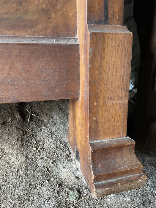 Cama individual de madeira maciça