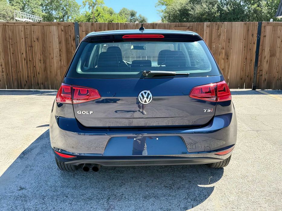 Volkswagen Golf      2015