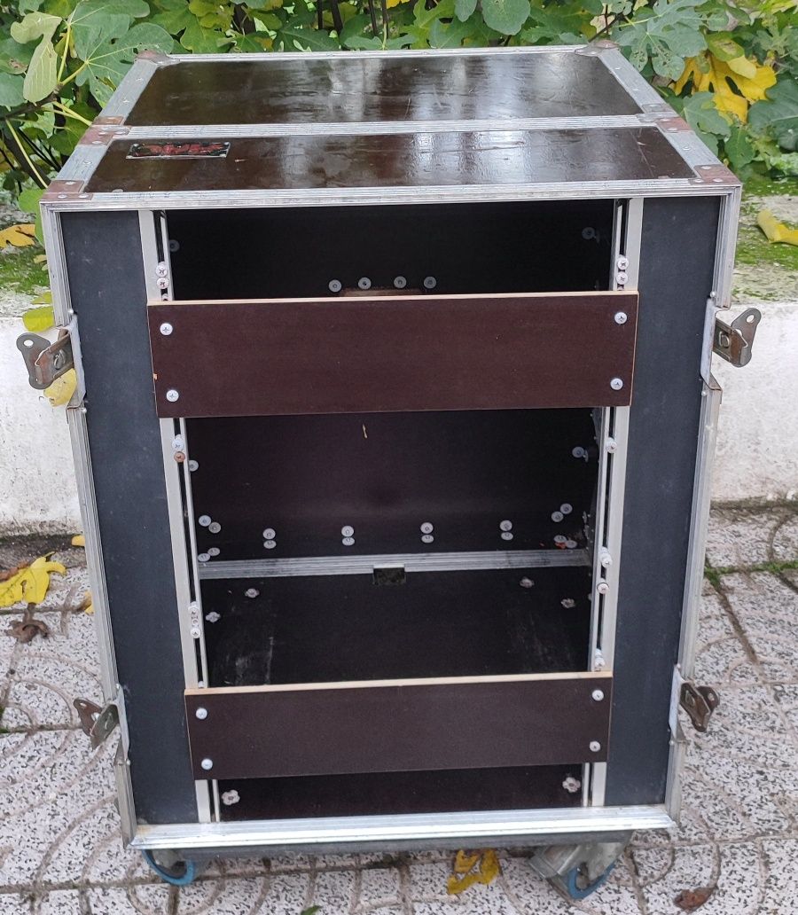 Rack para amplificação