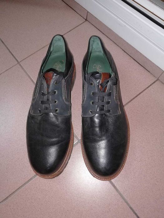 Чоловічі шкіряні черевики