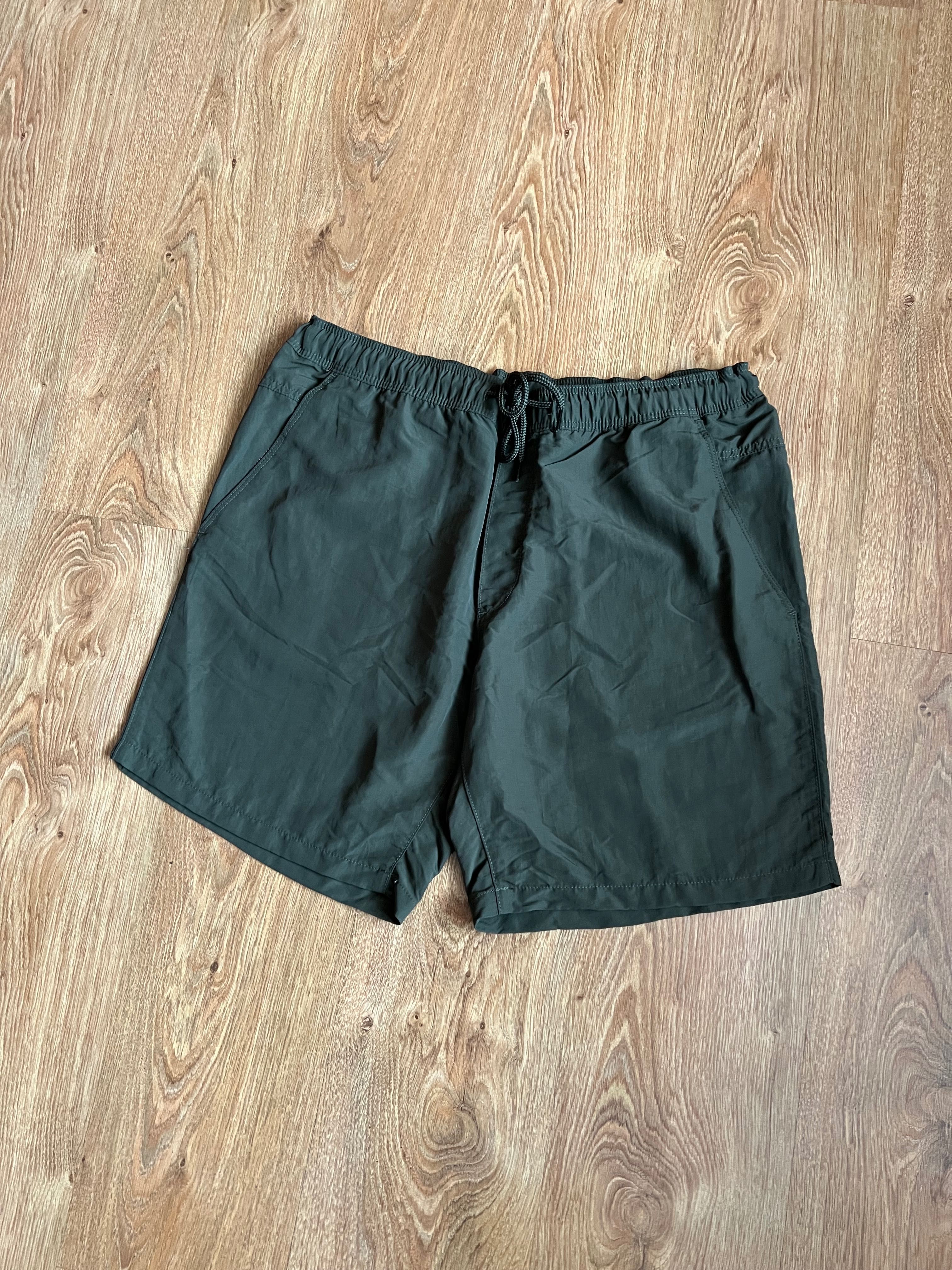 Нейлоновые шорты H&M Regular Fit