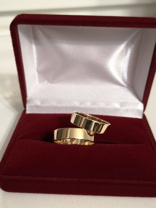 Złote Obrączki Ślubne - TANIO!!Nowe klasyczne, płaskie próba -14 karat