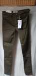 Chinosy Bershka rurki spodnie eleganckie oliwkowy khaki zieleń ciemna