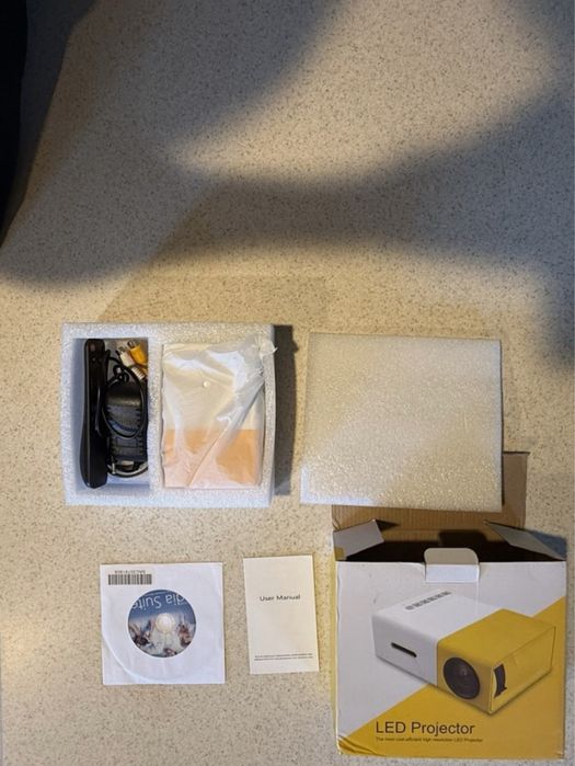 Портативный светодиодный проектор