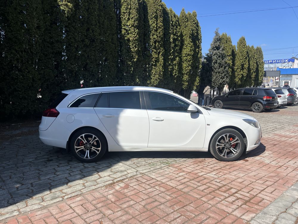 Opel Insignia 2013 в ЛІЗИНГ | КРЕДИТ