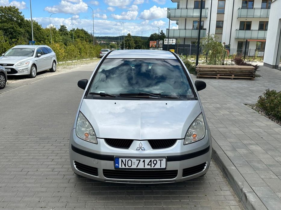 Mitsubishi Colt stan dobry, do jazdy.