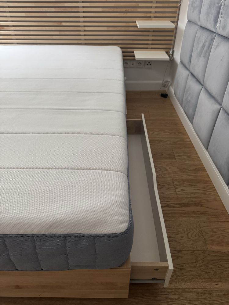 Łóżko IKEA MANDAL 140x200 z zagłówkiem + materac VESTEROY - jak NOWE!!