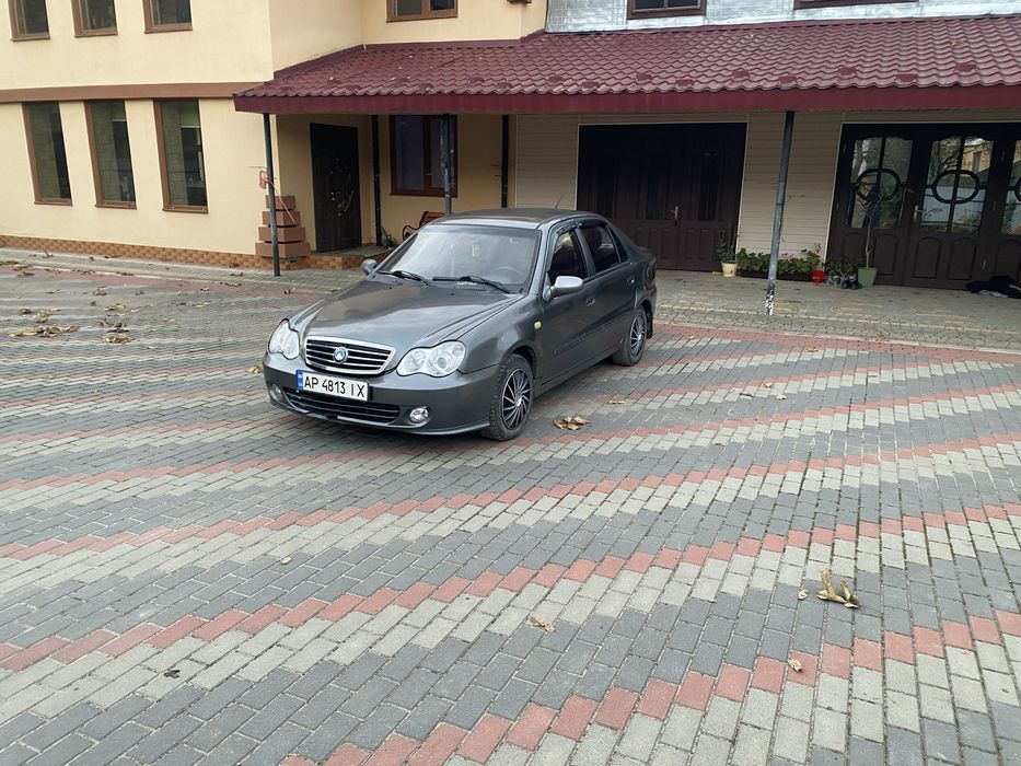 Geely 2013 року газ-бензин
