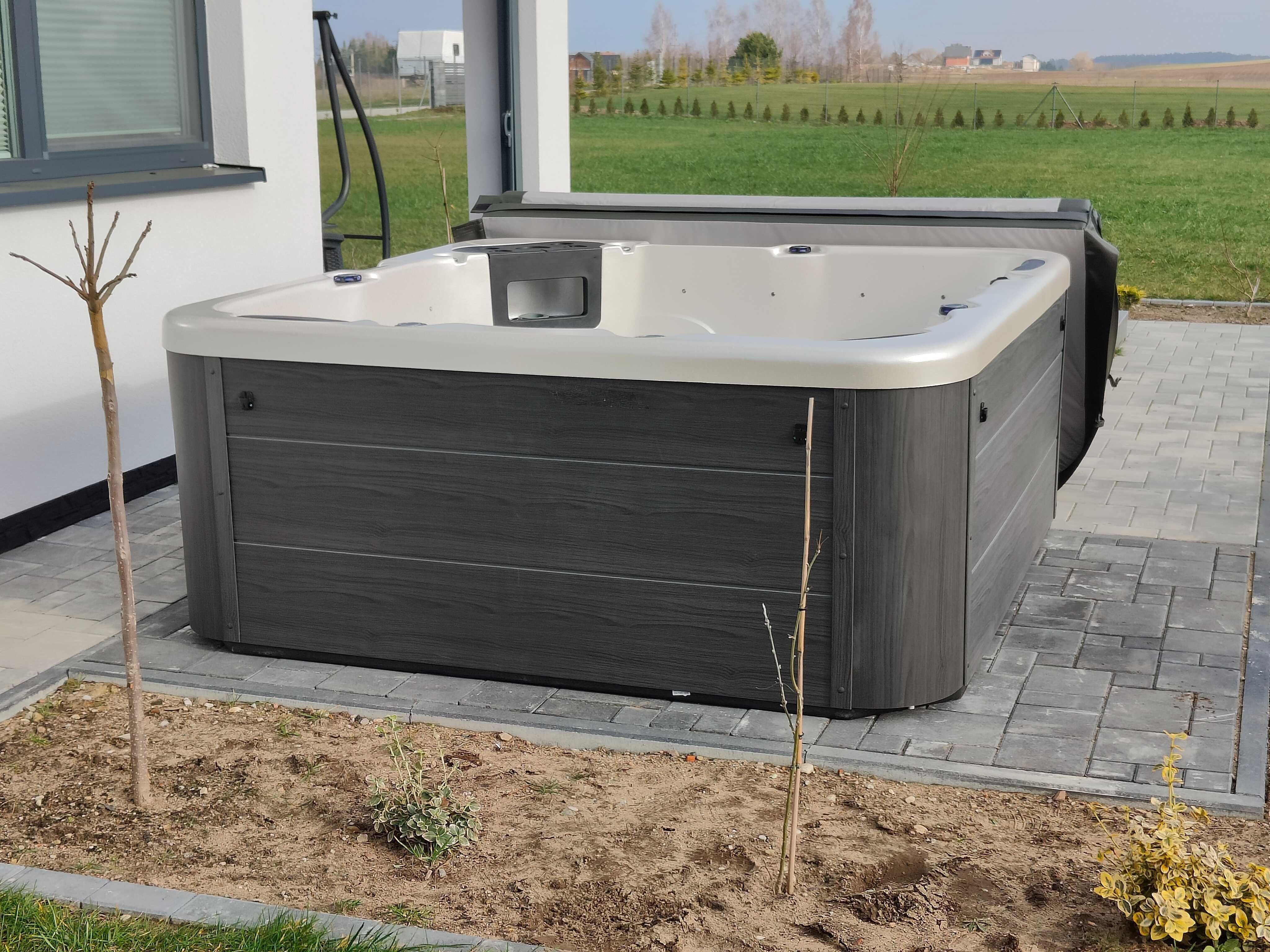 Nowa wanna spa- Balboa , aristech , LED, Bluetooth , 218x218 cm