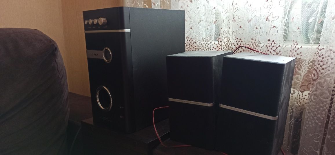 Акустическия система F&D SPS-800G