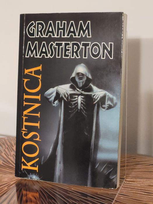 Kostnica AUTOGRAF Graham Masterton