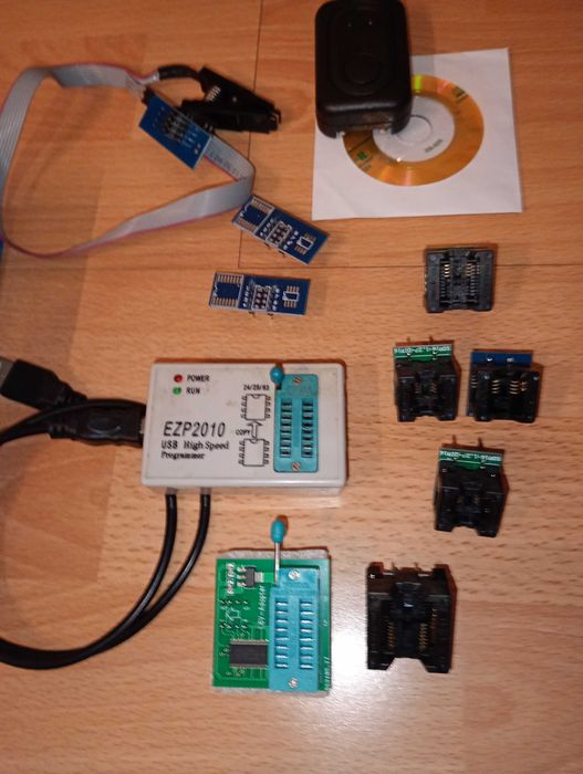 Programator pamięci EZP2010 + Adapter Bios Flash SPI 1,8V + podstawki