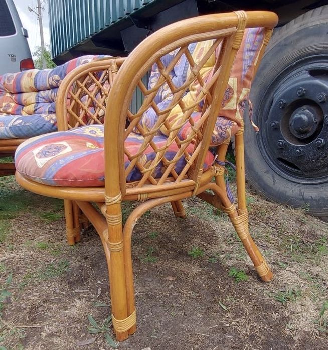 Садові меблі з ротангу