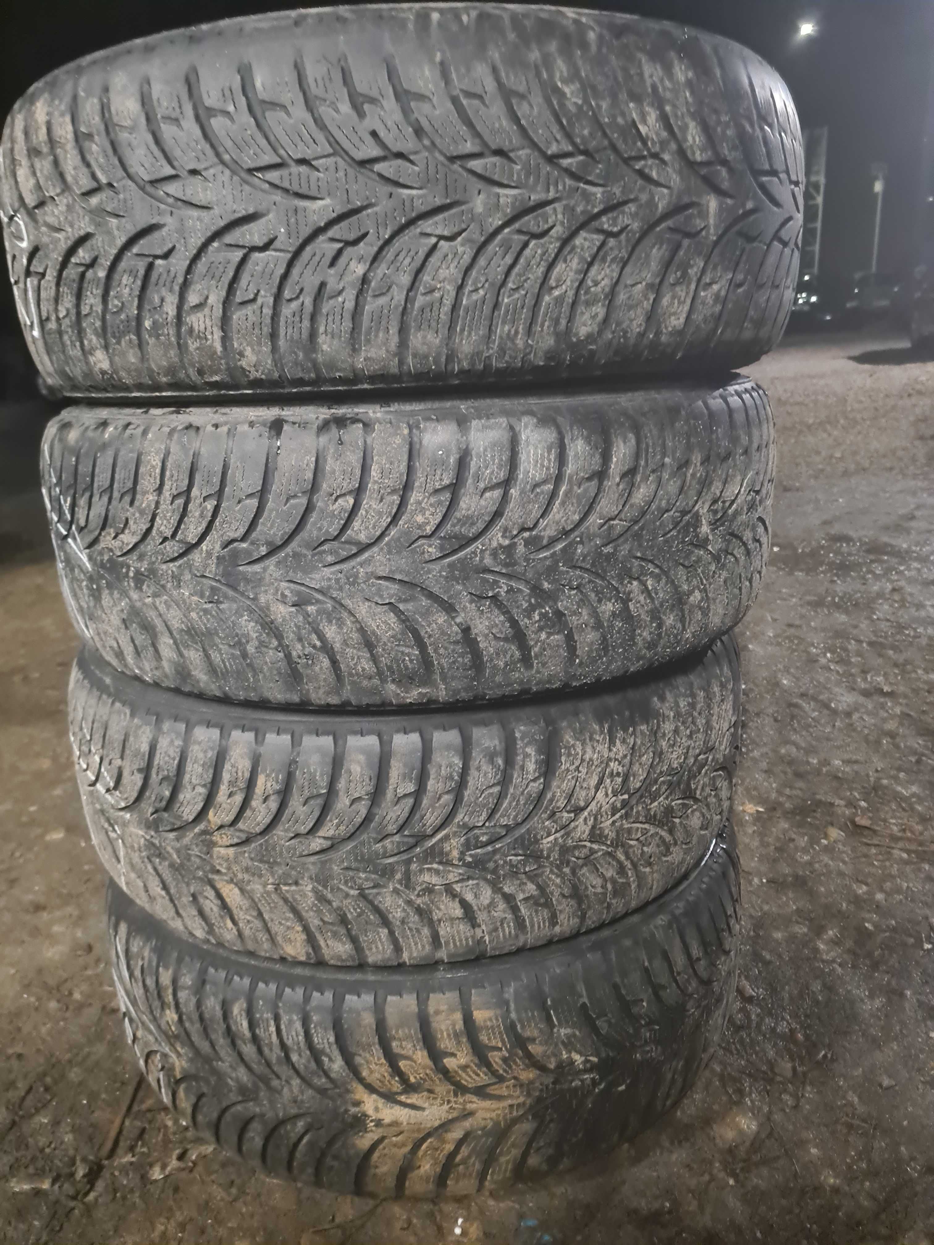 Opony zimowe 195 55 R16 nokian wrd3 4mm nr17