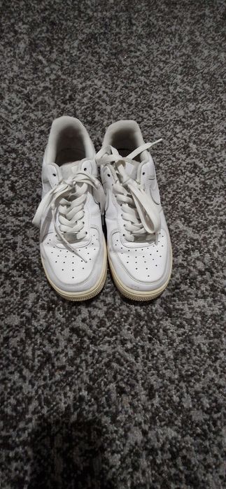 Продам кросівки Nike