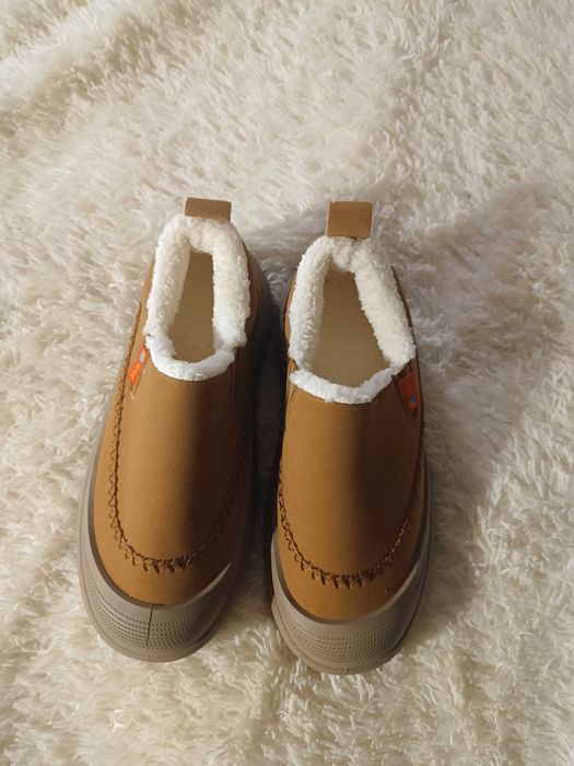 Жіночі зимові черевики