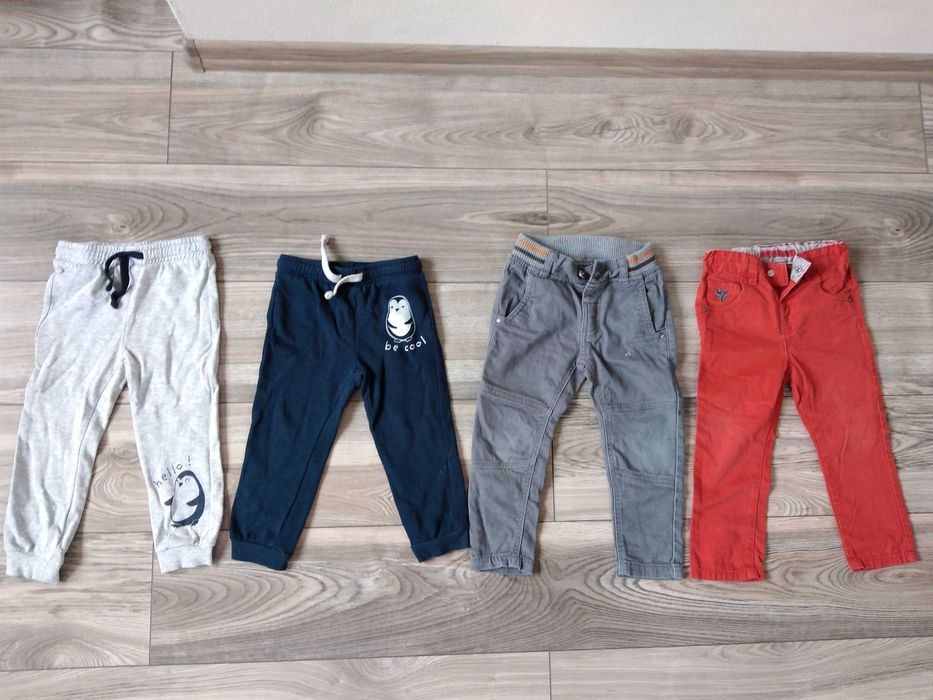 Zestaw spodni chłopięcych(Next, CoolClub)r98w bdb stanie. Gratis bluza