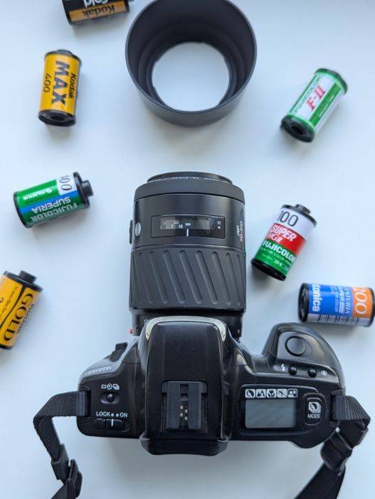 Minolta Dynax 300si + 70-210mm