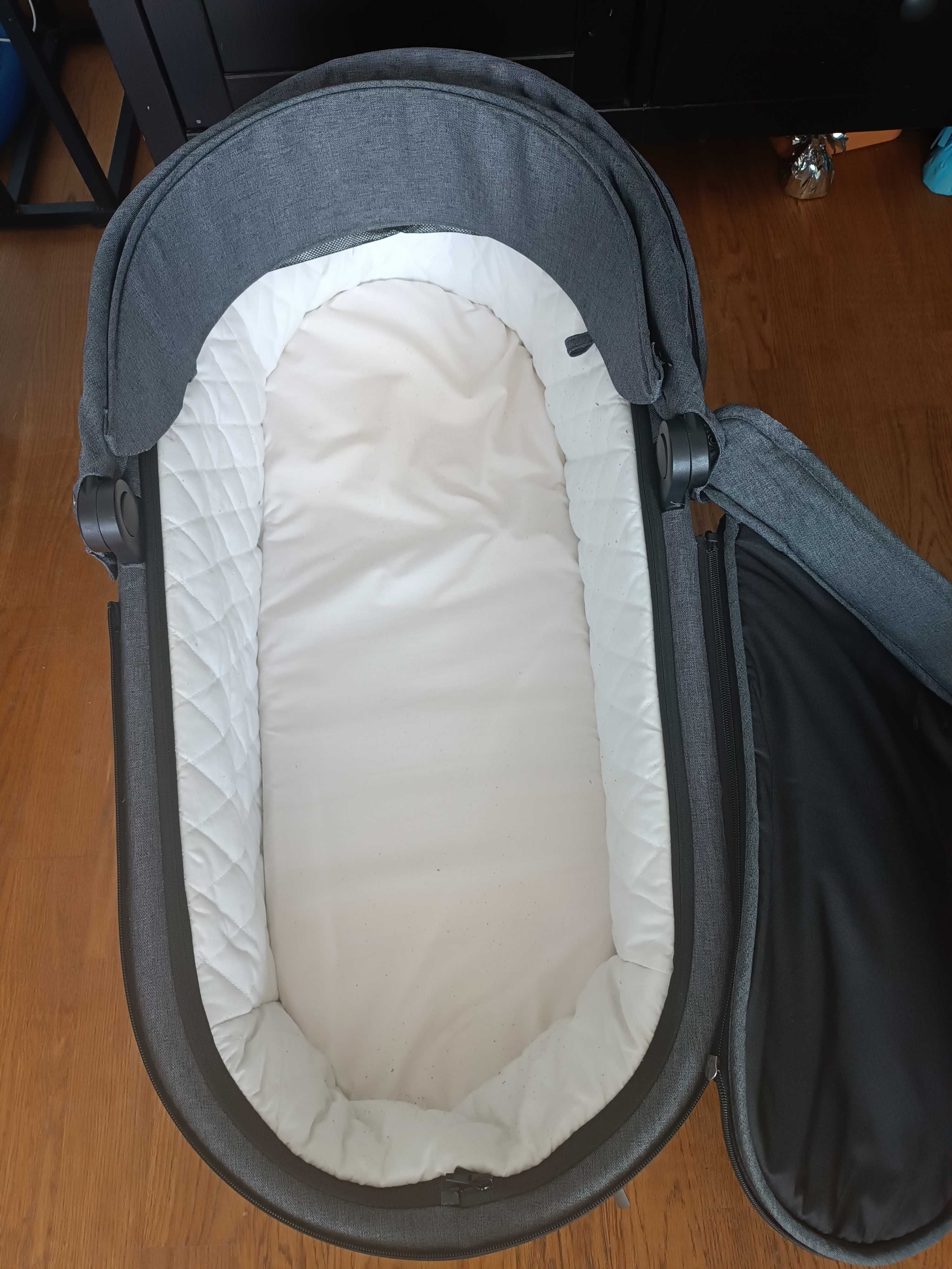Wózek 2w1  Muuvo Quick 2.0 i fotelik Avionaut Pixel