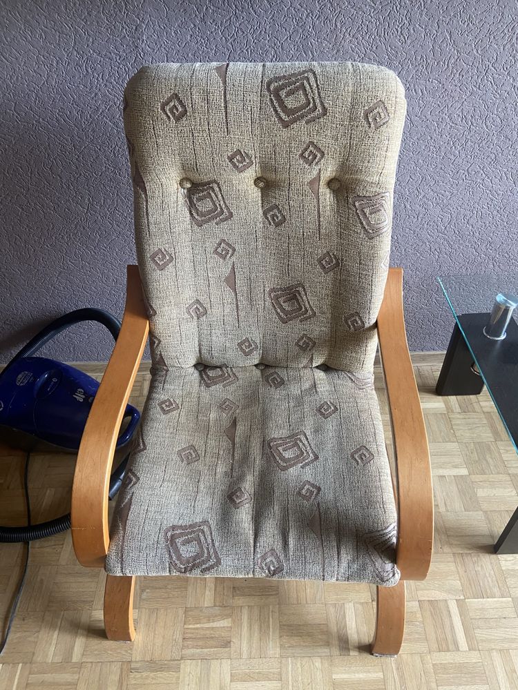 Kanapa plus dwa fotele - oddam