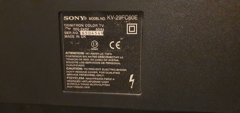 Televisão Sony Black Trinitron + TDT
