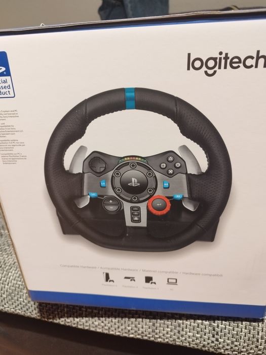 Sprzedam kierownicę G29 Driving Force (PlayStation 3,4,5)