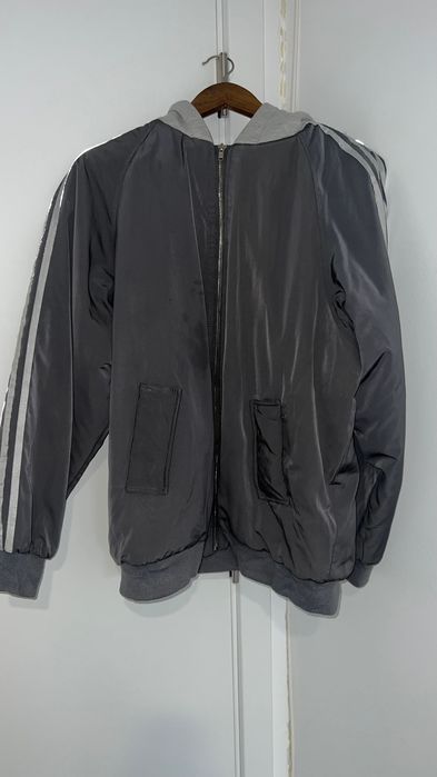 Casaco tamanho L 15€